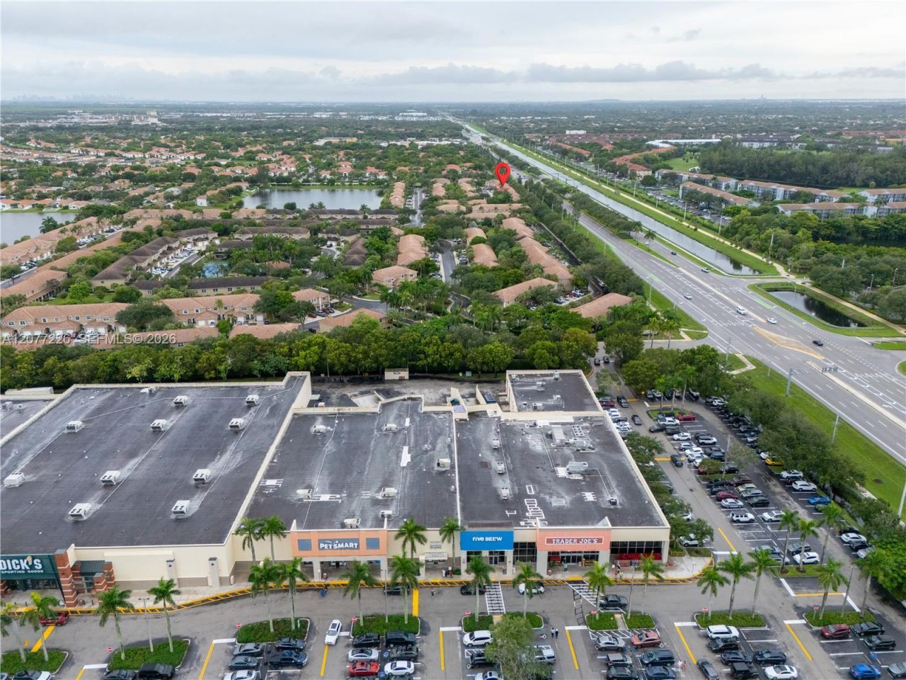 762 SW 122nd Ter , Pembroke Pines, FL 33025 Photo