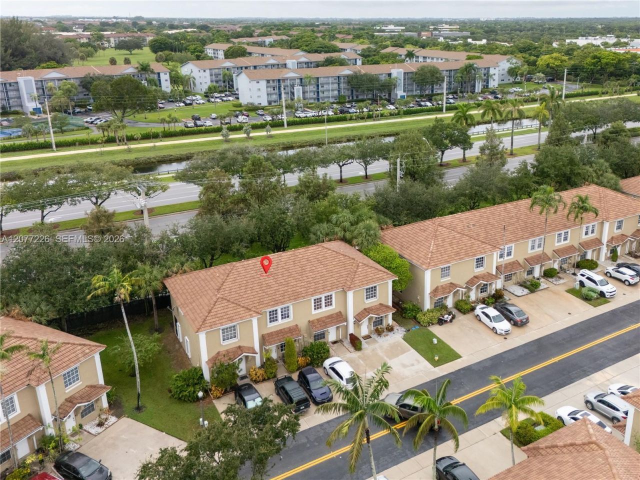 762 SW 122nd Ter , Pembroke Pines, FL 33025 Photo