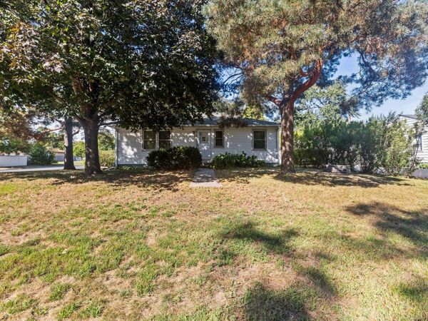 8542 3rd Avenue S, Bloomington, MN 55420