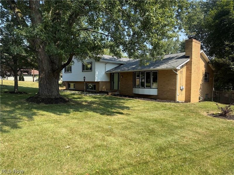 6035 Richville Drive SW, Navarre, OH 44662 Photo 2