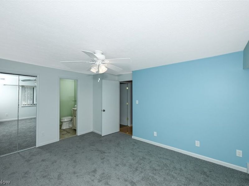 9611 Sunrise Boulevard, Unit K9, North Royalton, OH 44133 Photo 13