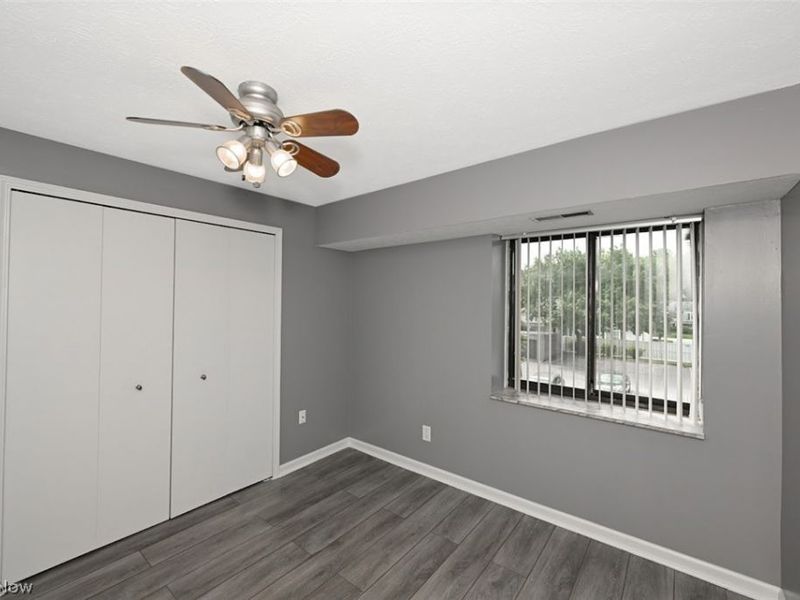 9611 Sunrise Boulevard, Unit K9, North Royalton, OH 44133 Photo 15