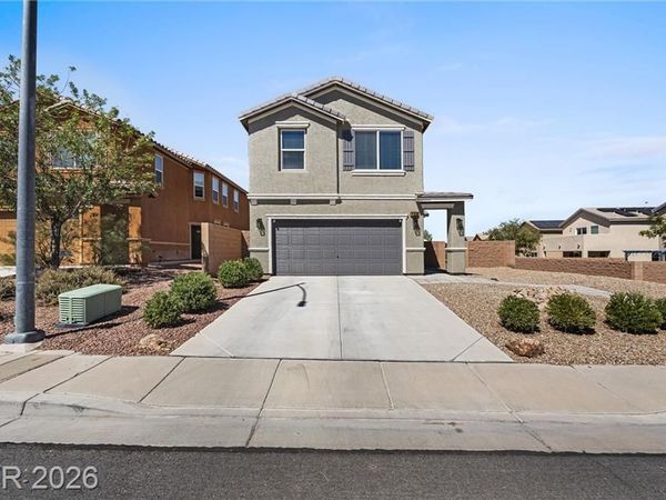 124 Fiery Hill Avenue, Henderson, NV 89011