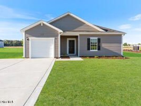 101 Rider Road , Pikeville, NC 27863