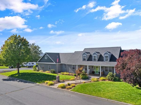 10103 N Ridgecrest Dr, Spokane, WA 99208