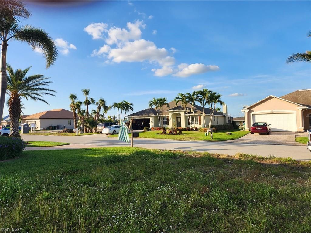 2044 Ottersrest Ln , Cape Coral, FL 33990 Photo