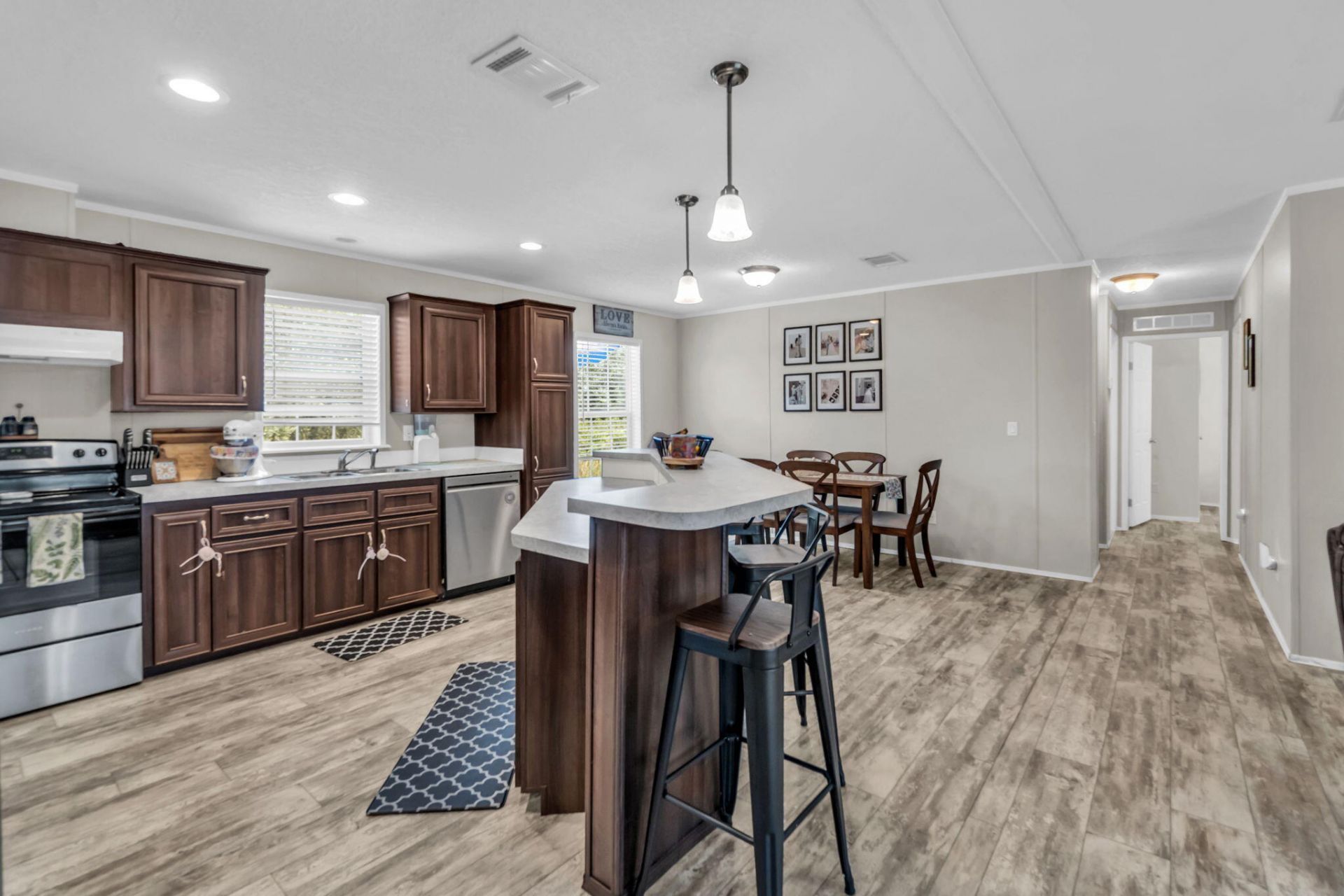 19683 NW 302nd Street, Okeechobee, FL 34972 Photo