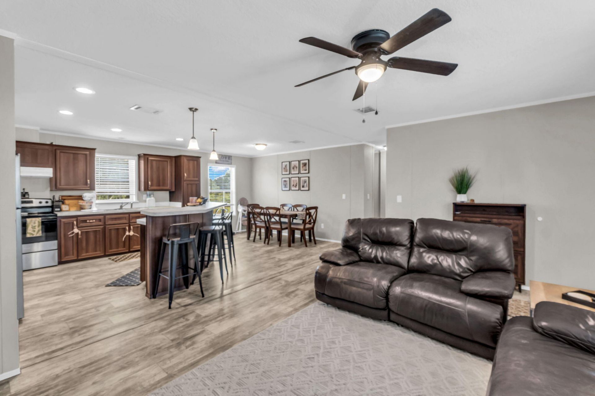 19683 NW 302nd Street, Okeechobee, FL 34972 Photo