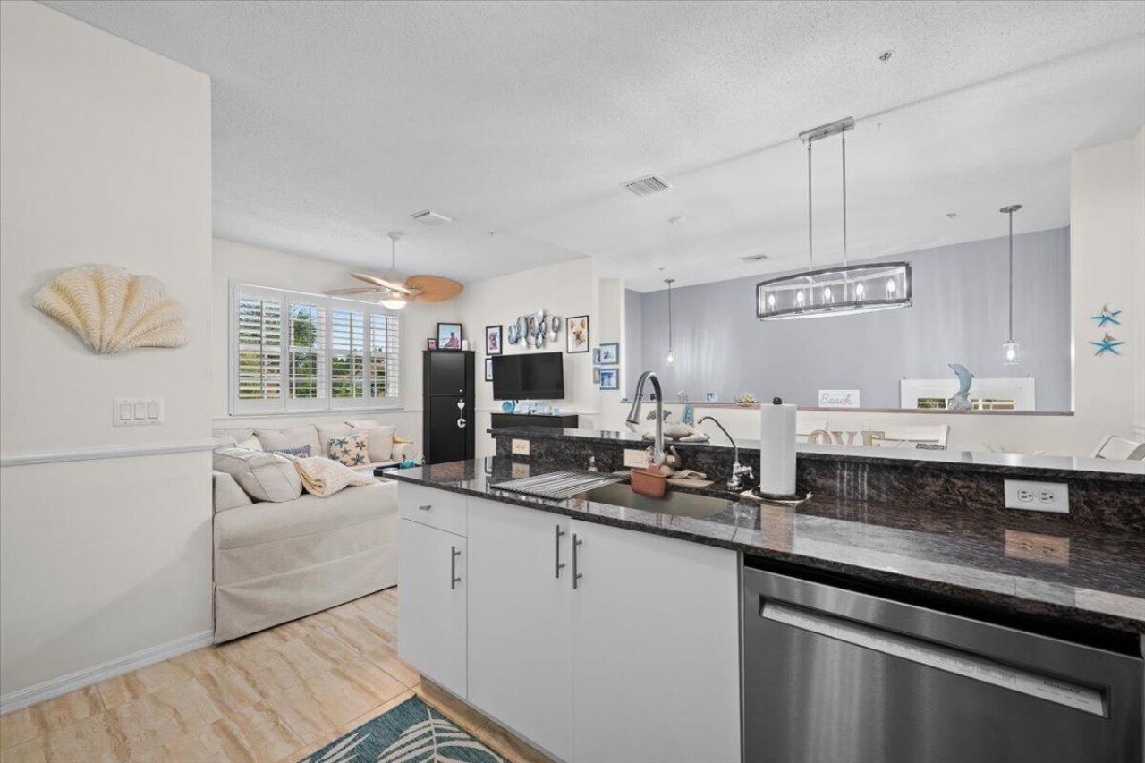 113 Lighthouse Circle, Unit C, Tequesta, FL 33469 Photo