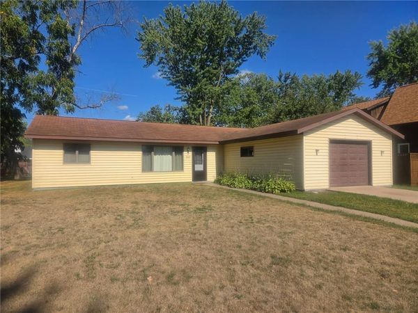 360 Elm Street, Prescott, WI 54021