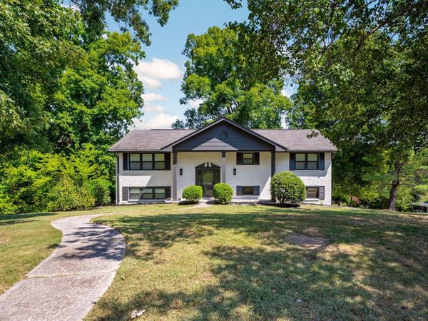 1011 Woodfinch Trail, Chattanooga, TN 37421
