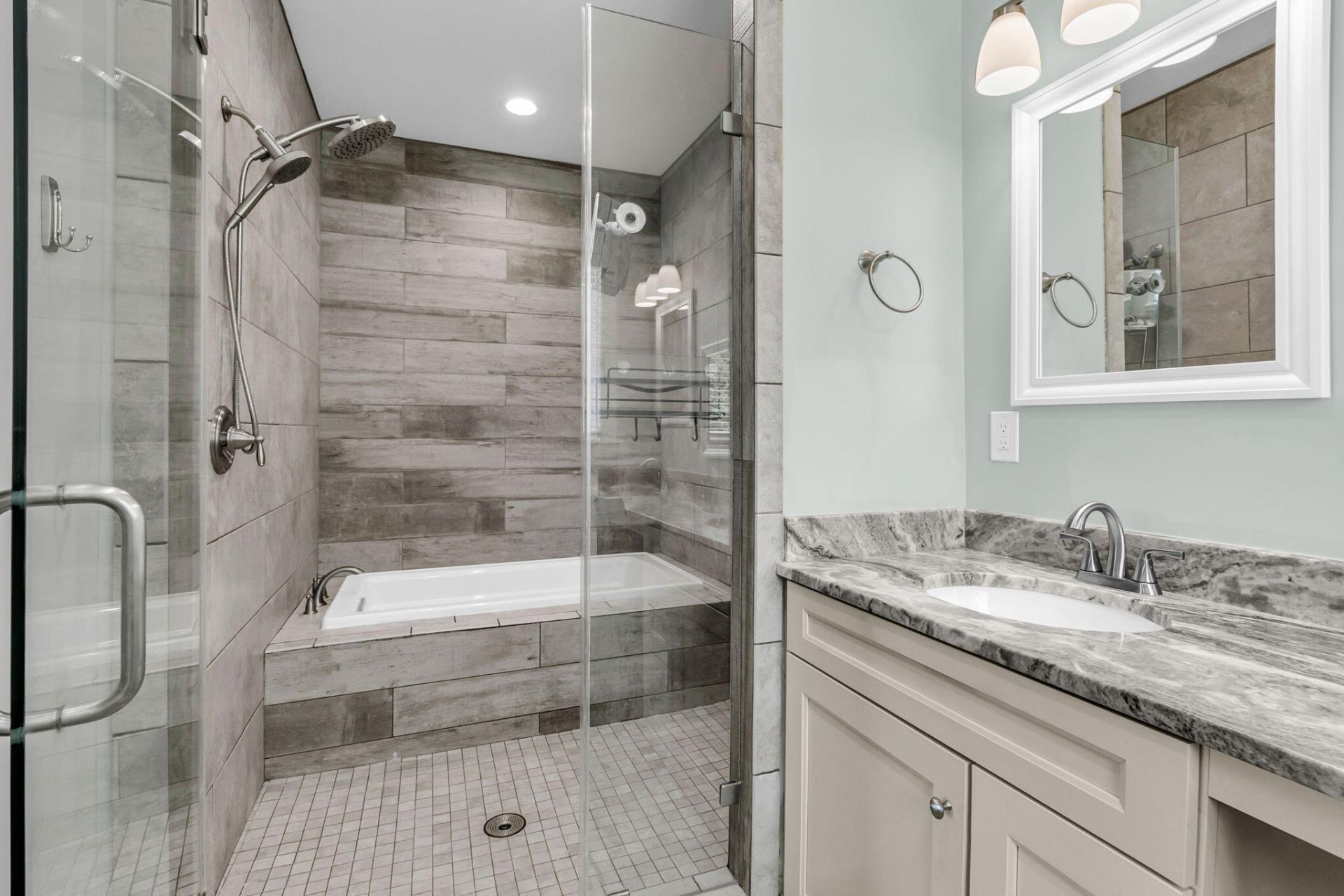 1305 British Drive Photo 22