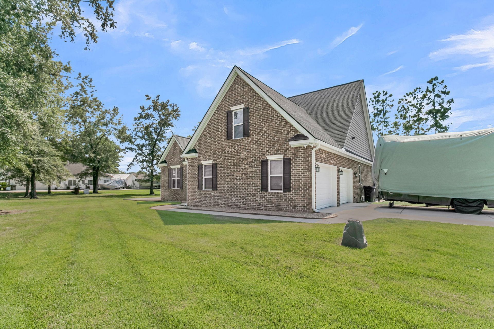 1305 British Drive Photo 3