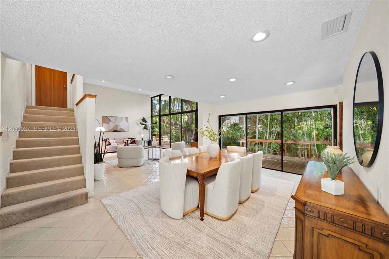 1753 Nocatee Dr , Miami, FL 33133 Photo