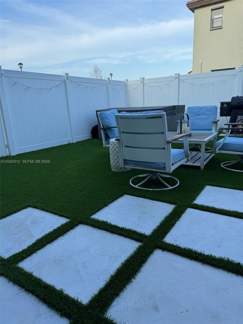 11449 W 34th Ln , Hialeah, FL 33018 Photo