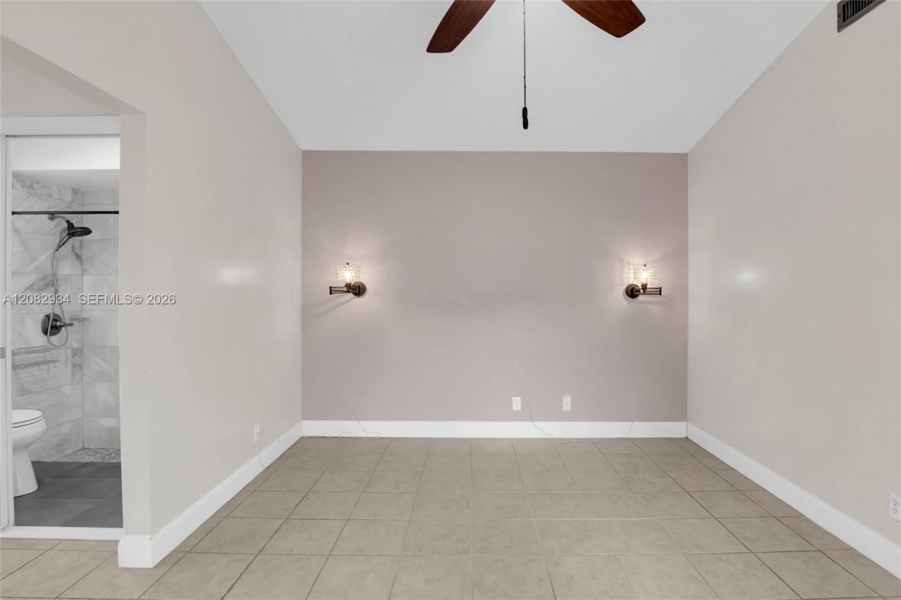 17624 NW 63rd Ct , Hialeah, FL 33015 Photo