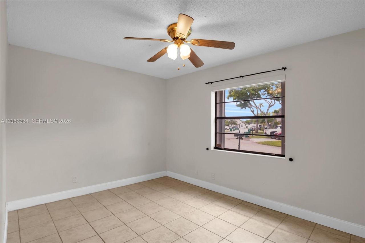 17624 NW 63rd Ct , Hialeah, FL 33015 Photo