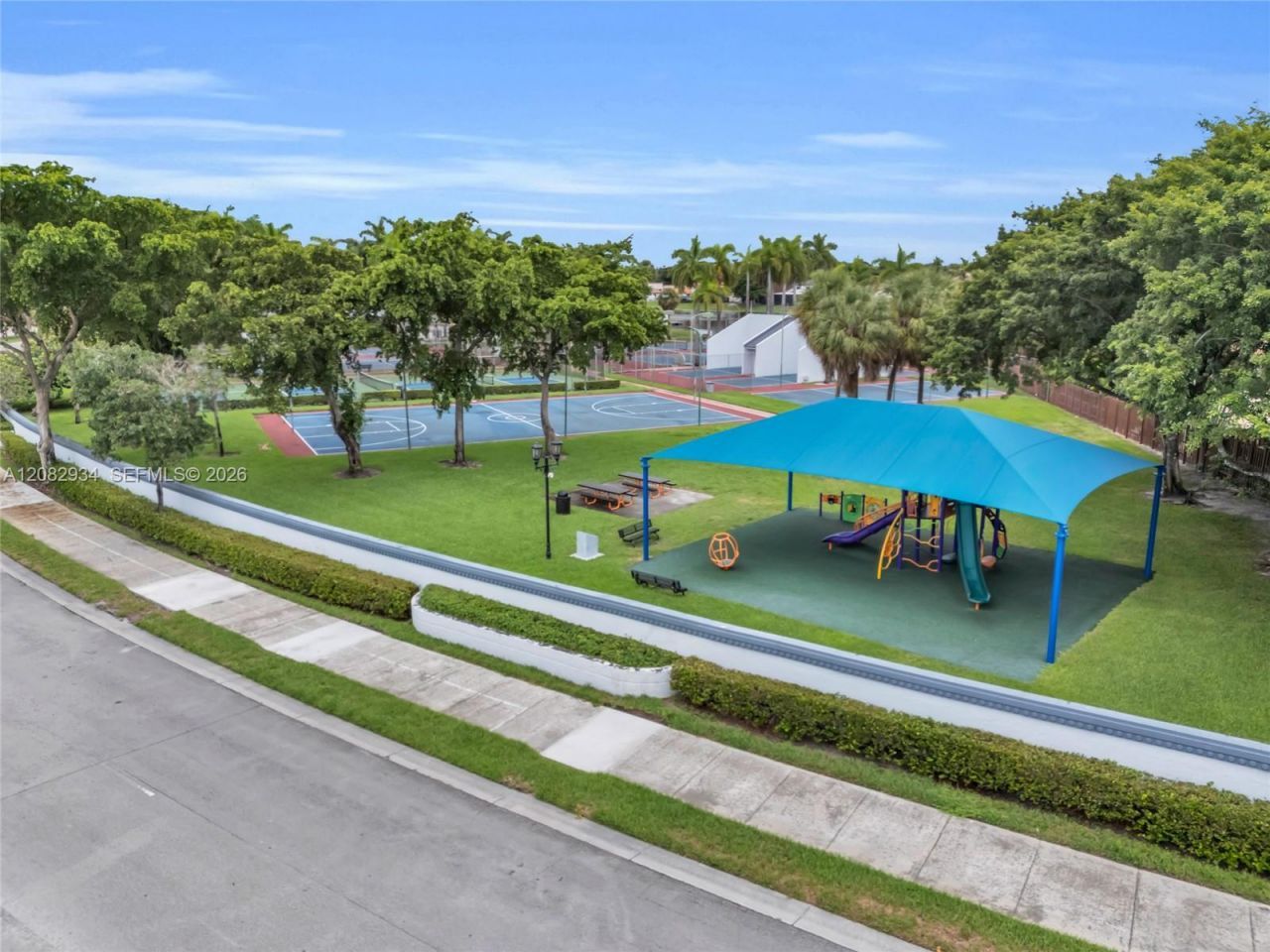 17624 NW 63rd Ct , Hialeah, FL 33015 Photo