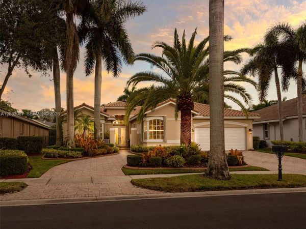 2552 Jardin Ln , Weston, FL 33327