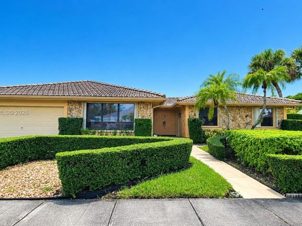 12120 SW 95th St, Miami, FL 33186