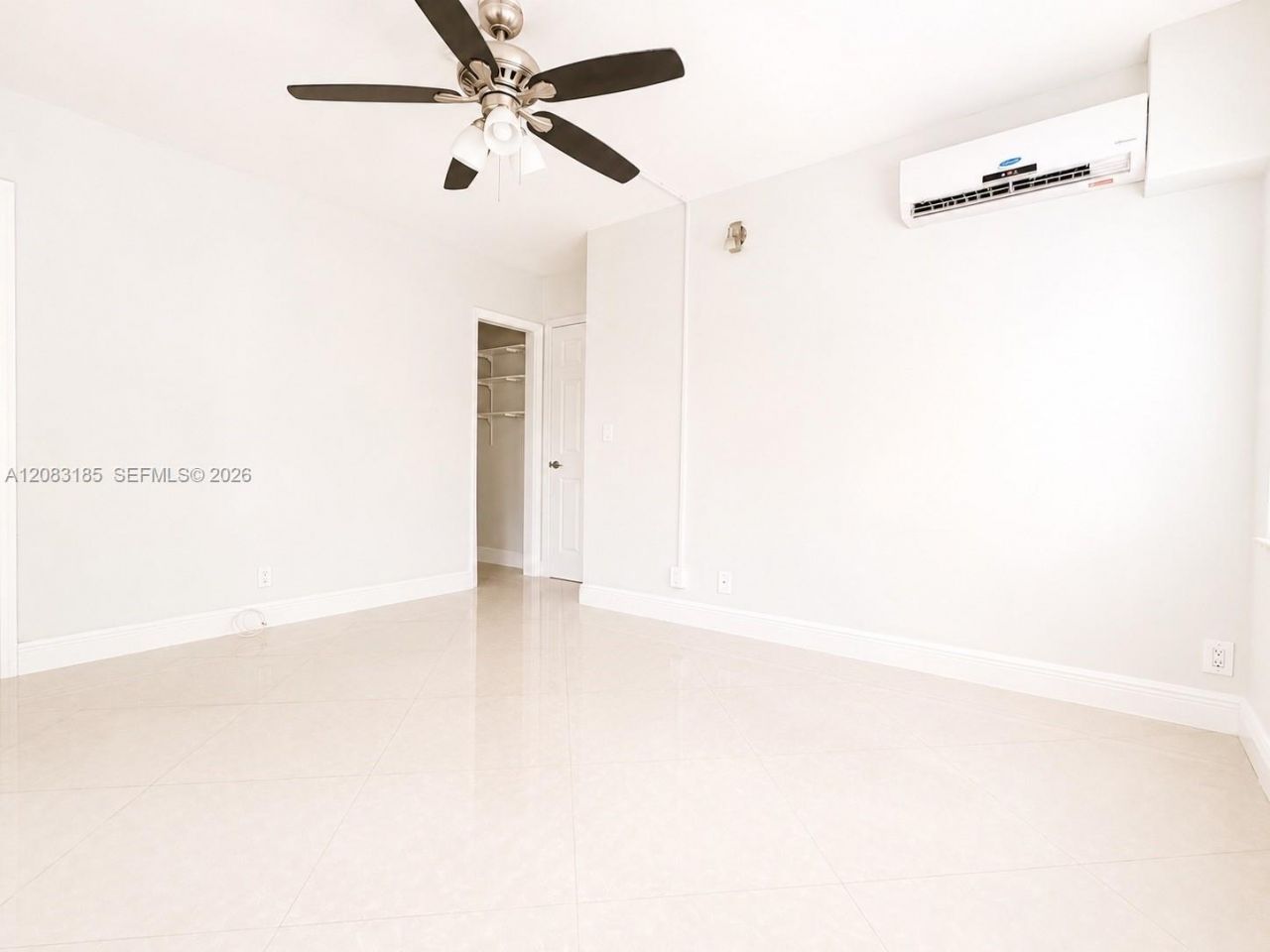 2901 Middle River Dr, Unit 5, Fort Lauderdale, FL 33306 Photo