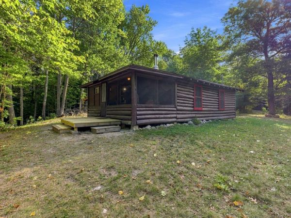 1874 Cozy Lodge Drive NE, Longville, MN 56655