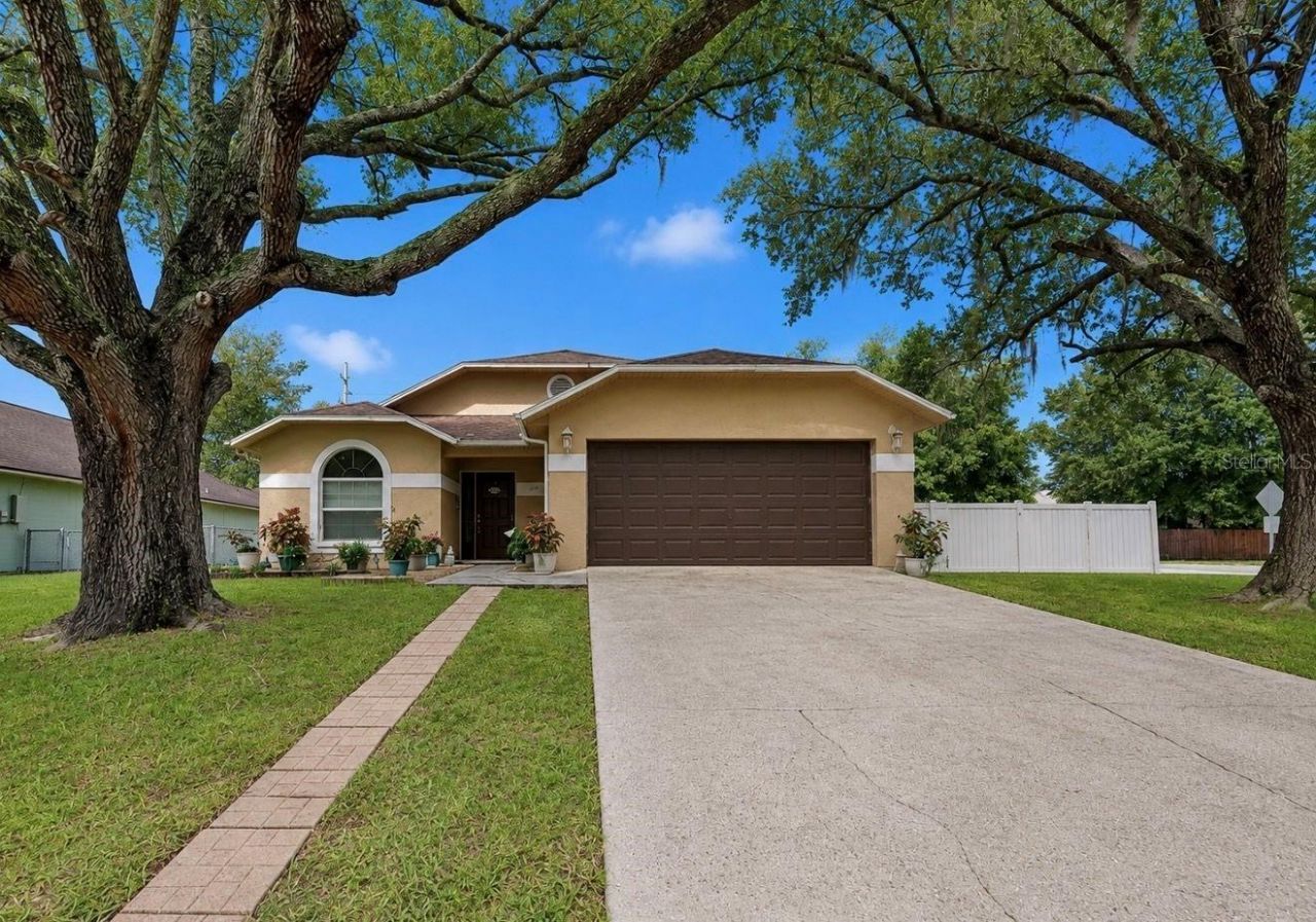 1302 Brahma Drive, Valrico, FL 33594 Photo