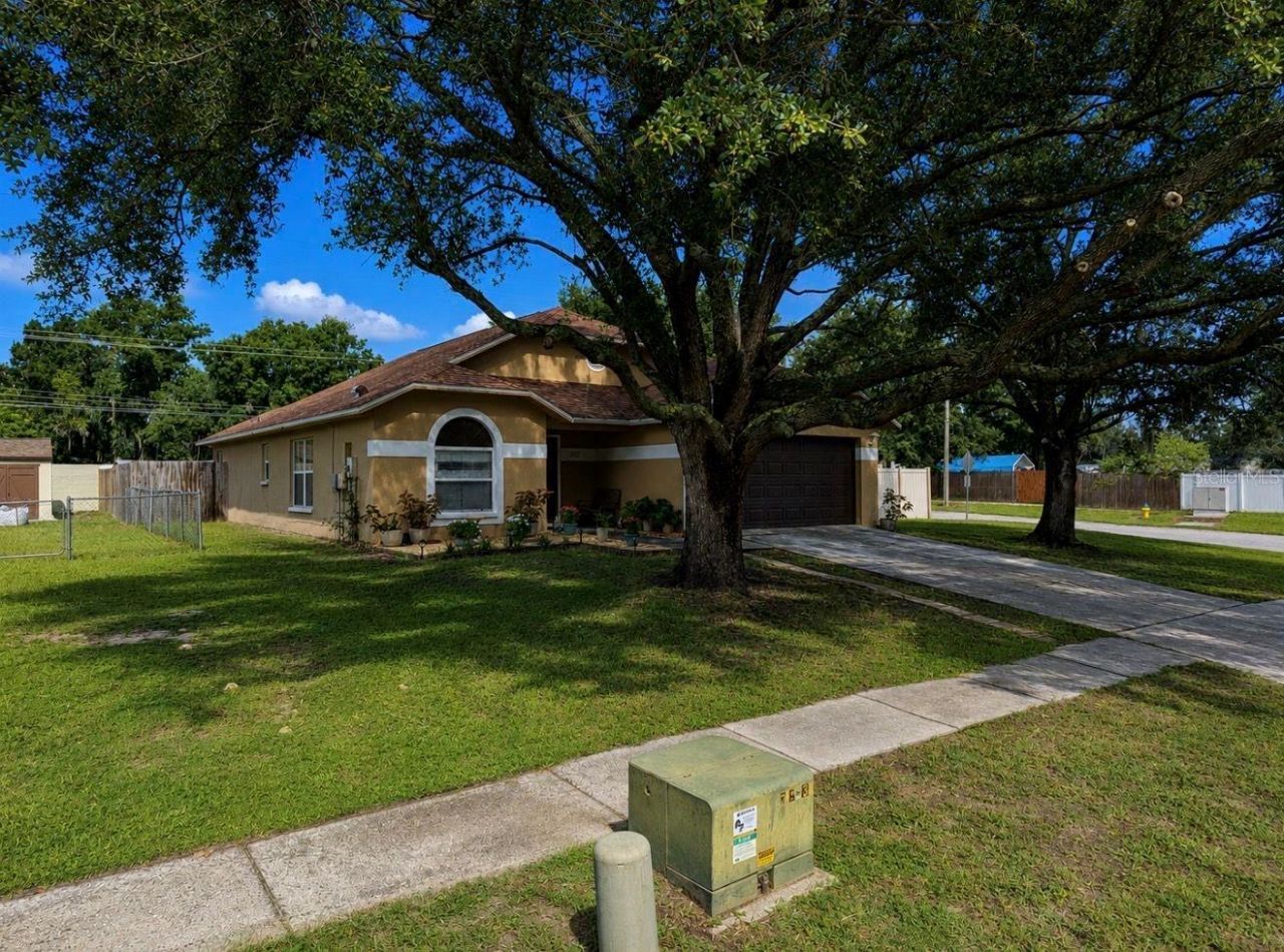 1302 Brahma Drive, Valrico, FL 33594 Photo