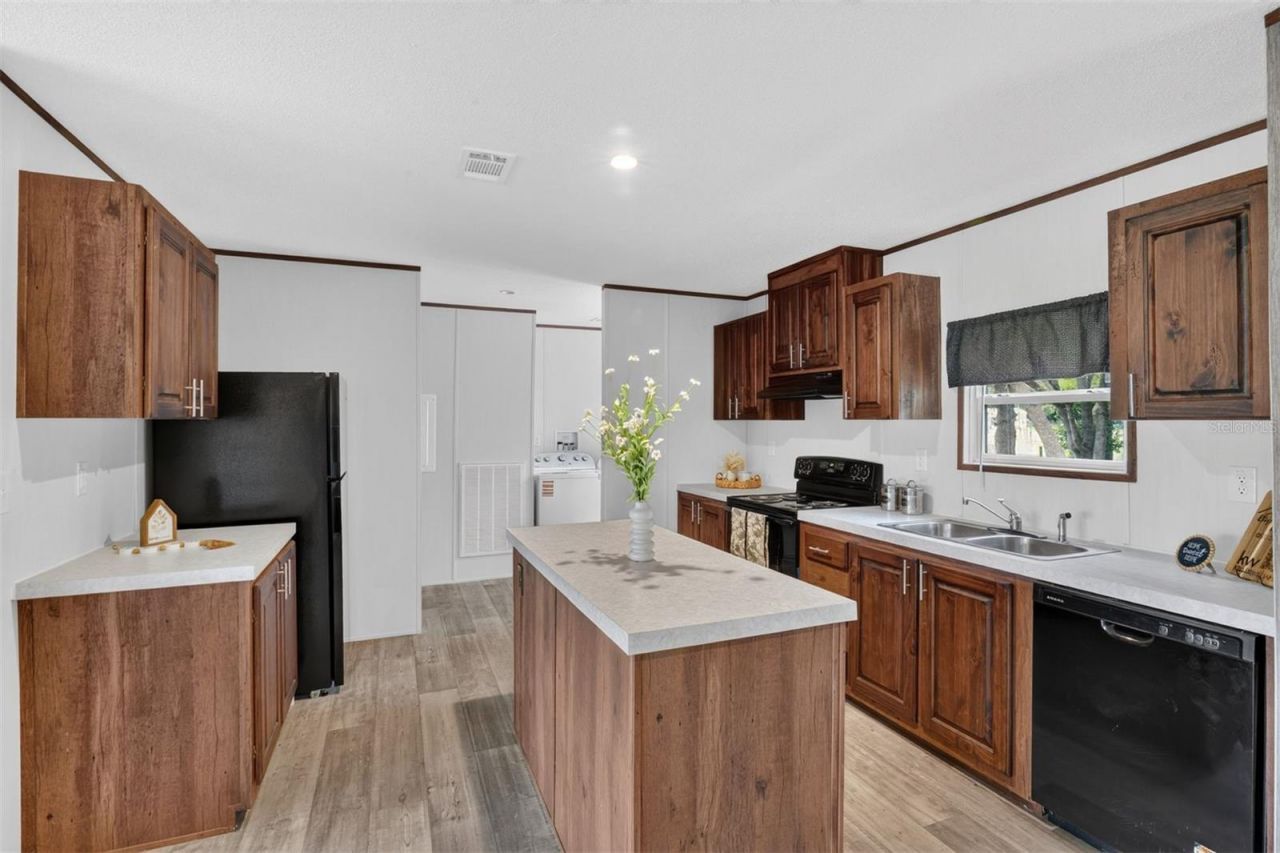 8330 NE 113th Lane , Bronson, FL 32621 Photo