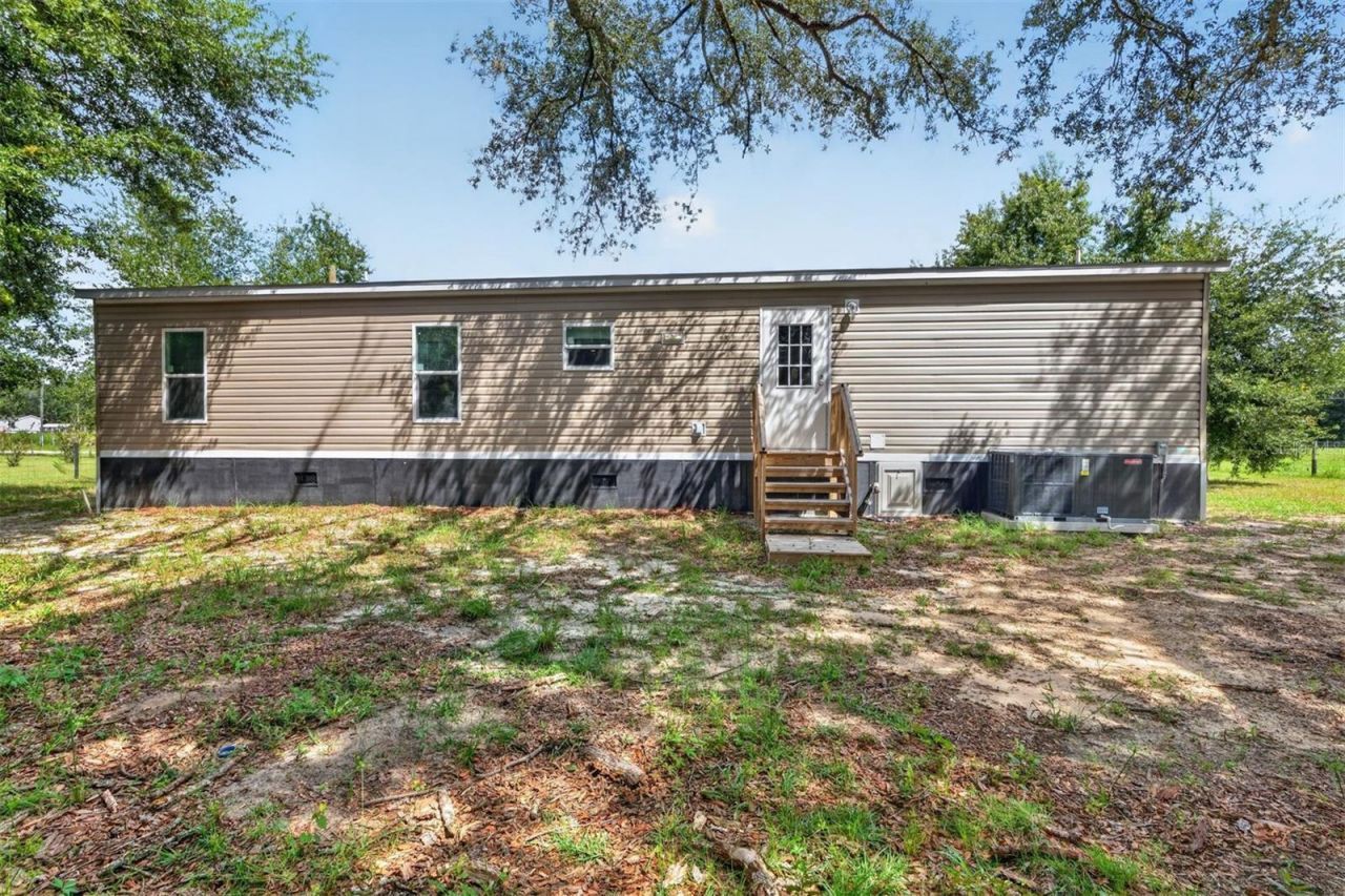 8330 NE 113th Lane , Bronson, FL 32621 Photo