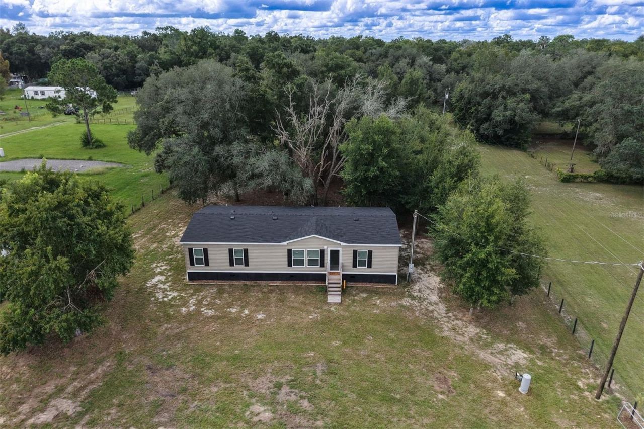 8330 NE 113th Lane , Bronson, FL 32621 Photo