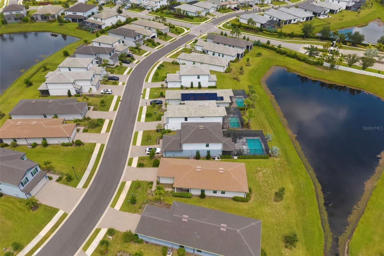 5765 Silverside Pine Court, Bradenton, FL 34211 Photo