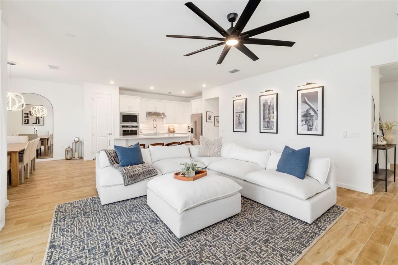 5765 Silverside Pine Court, Bradenton, FL 34211 Photo