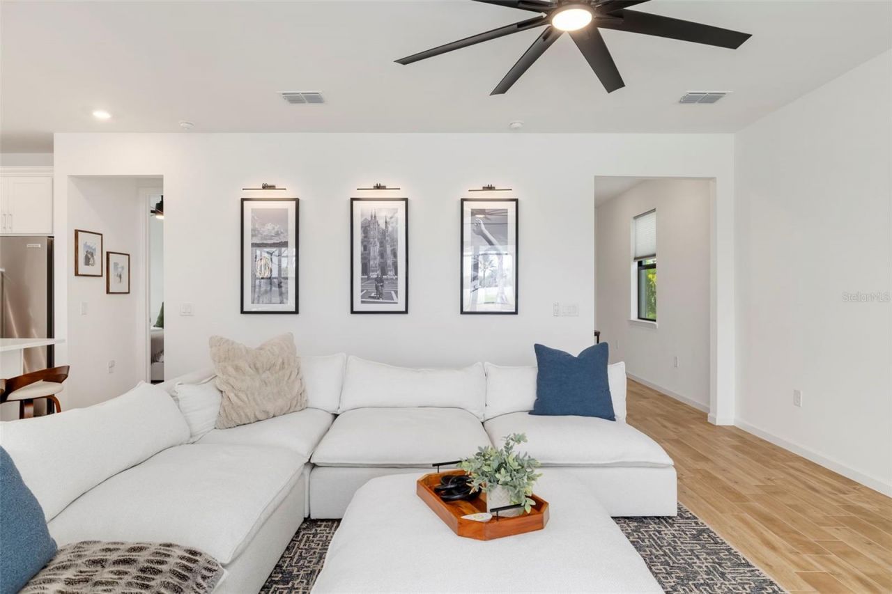 5765 Silverside Pine Court, Bradenton, FL 34211 Photo