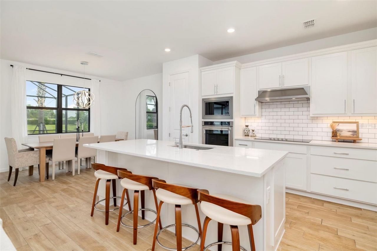 5765 Silverside Pine Court, Bradenton, FL 34211 Photo