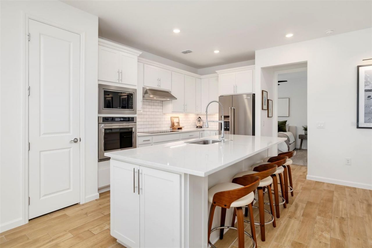 5765 Silverside Pine Court, Bradenton, FL 34211 Photo