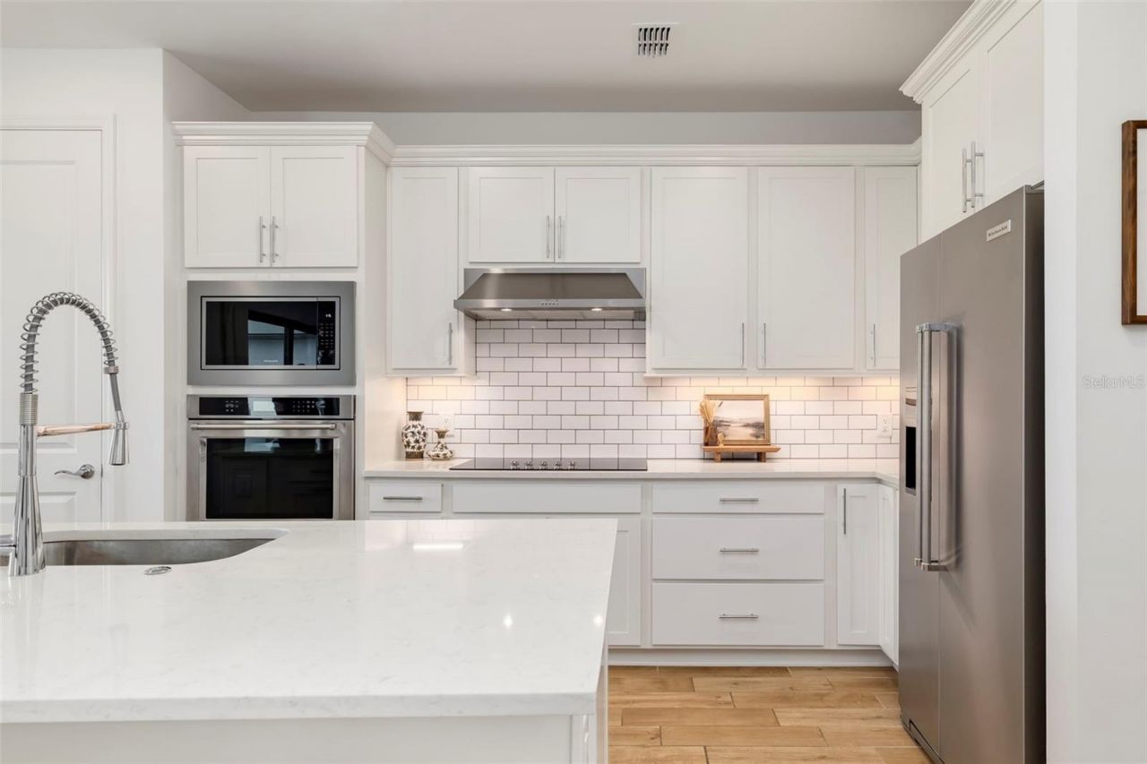 5765 Silverside Pine Court, Bradenton, FL 34211 Photo