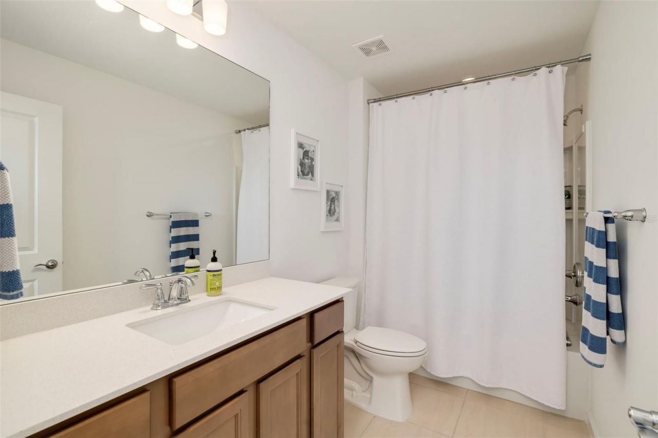 5765 Silverside Pine Court, Bradenton, FL 34211 Photo