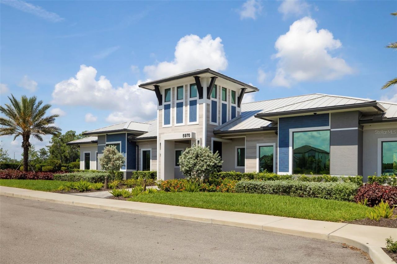 5765 Silverside Pine Court, Bradenton, FL 34211 Photo