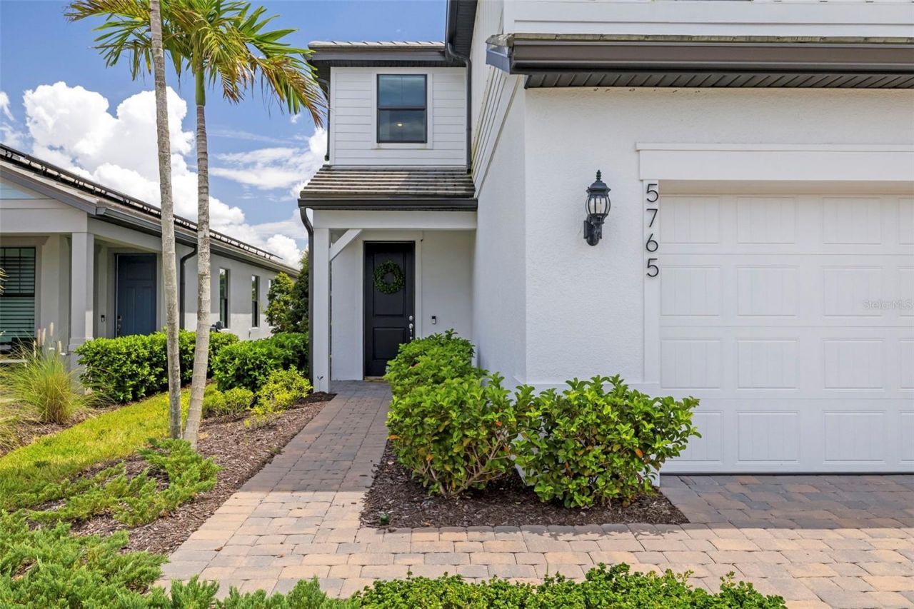 5765 Silverside Pine Court, Bradenton, FL 34211 Photo