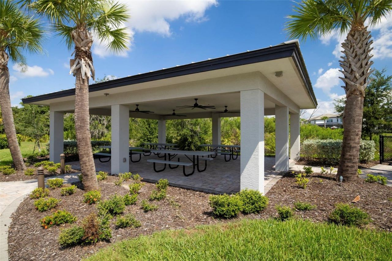 5765 Silverside Pine Court, Bradenton, FL 34211 Photo