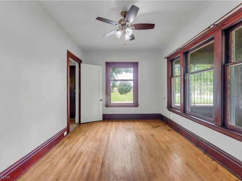 17406 Nottingham Road, Cleveland, OH 44119 Photo 20