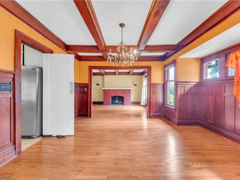 17406 Nottingham Road, Cleveland, OH 44119 Photo 3