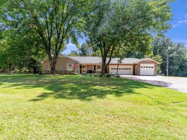 285 WOODBRIDGE RD, Somerville, TN 38068