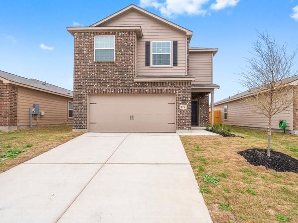 719 Wonderland TRL , New Braunfels, TX 78132