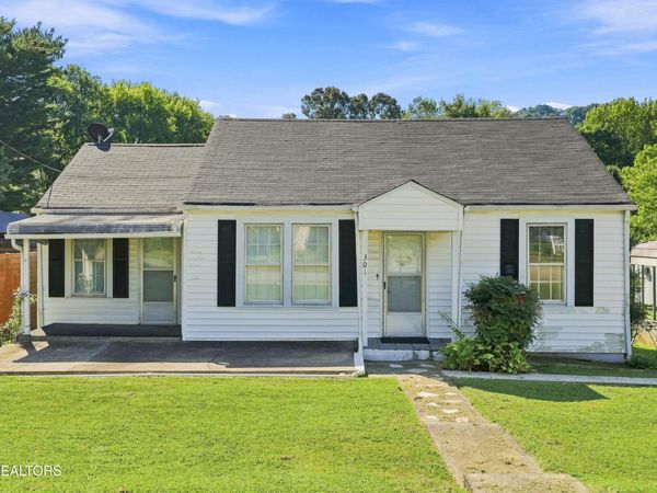301 W Main St, Niota, TN 37826
