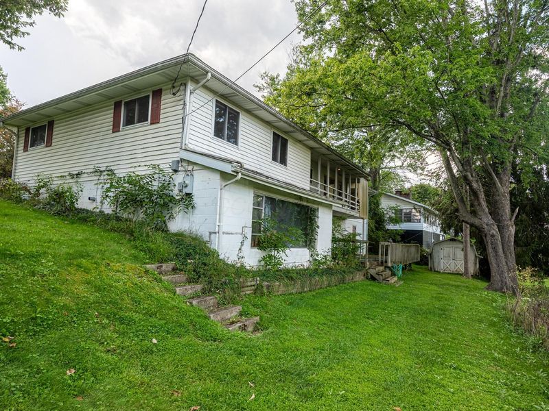 756 Ridgewood Drive, Coshocton, OH 43812 Photo 23