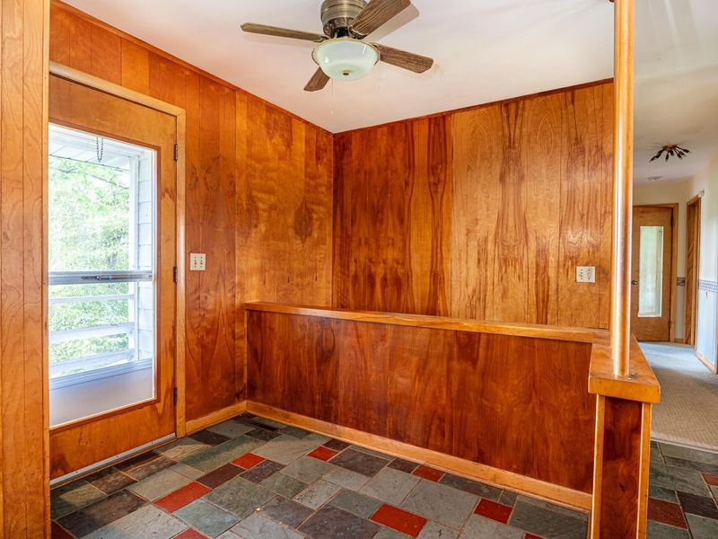 756 Ridgewood Drive, Coshocton, OH 43812 Photo 8
