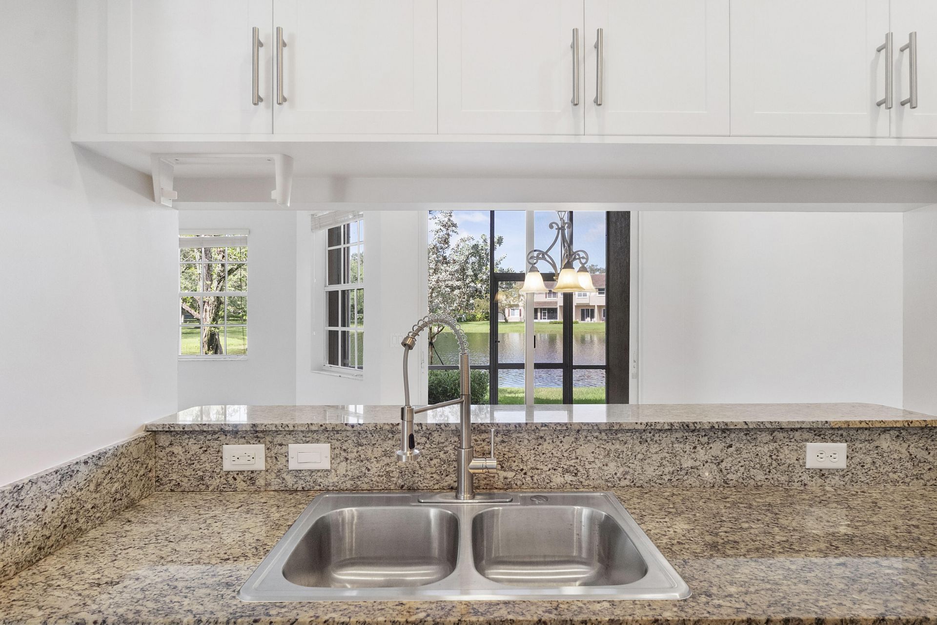 3505 Lakeside Drive, Davie, FL 33328 Photo