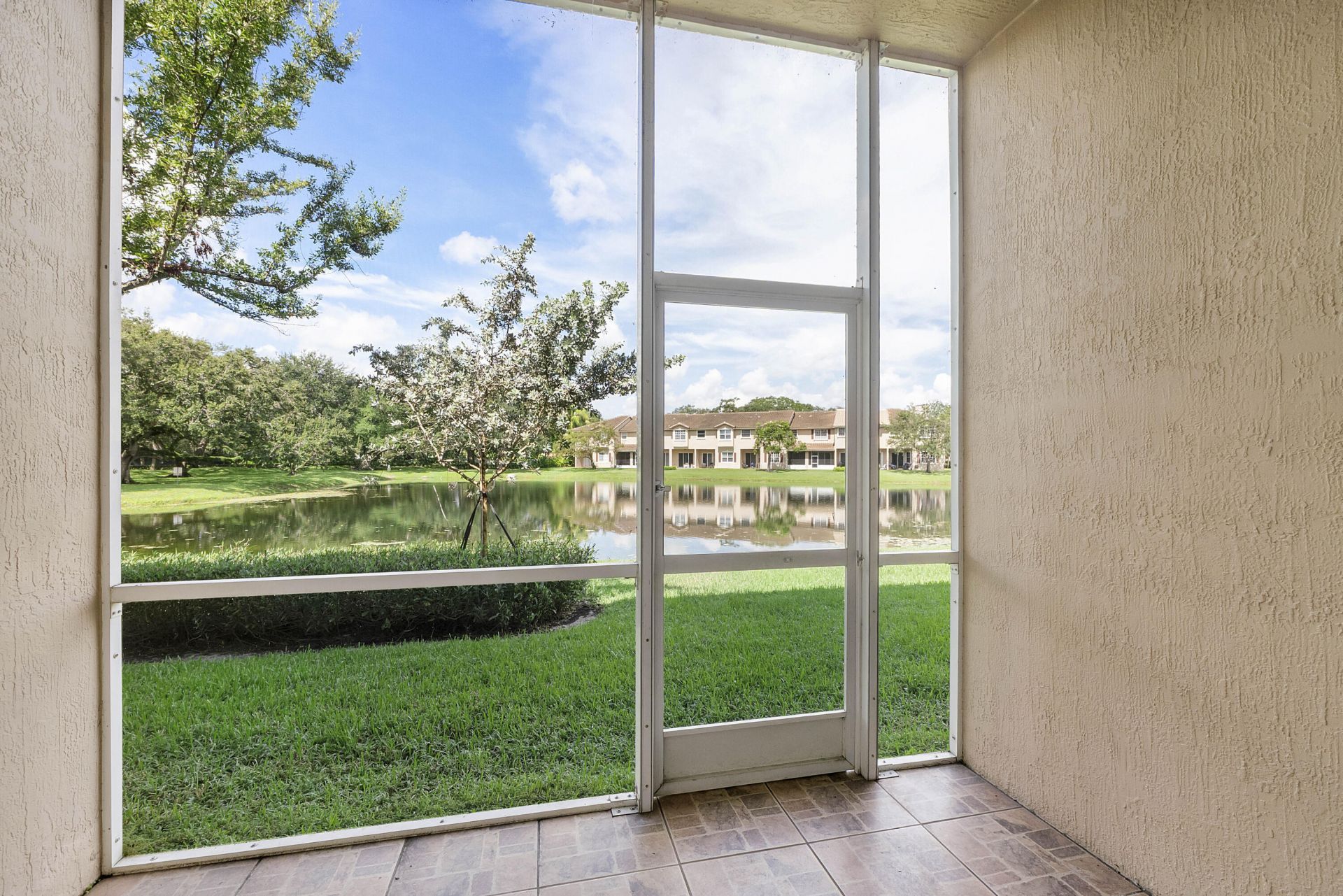 3505 Lakeside Drive, Davie, FL 33328 Photo